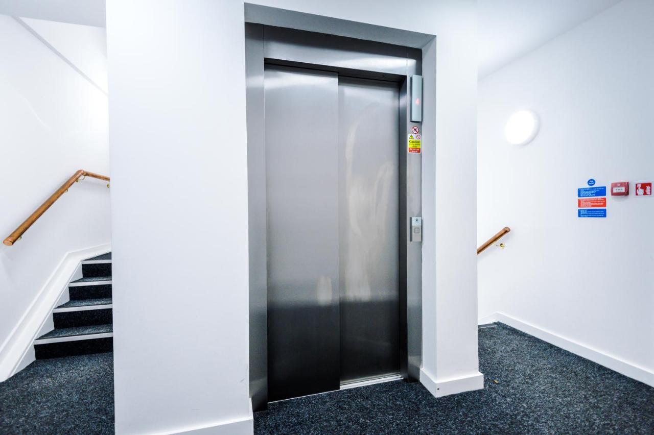 The Popworks 2 Bedroom Apartment - Mcr Dens Manchester Extérieur photo